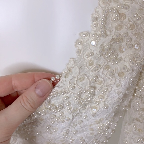 Mori Lee Vintage 80s 90s Beaded Sequins White and Ivory Wedding Dress Size 8 - Picture 14 of 16